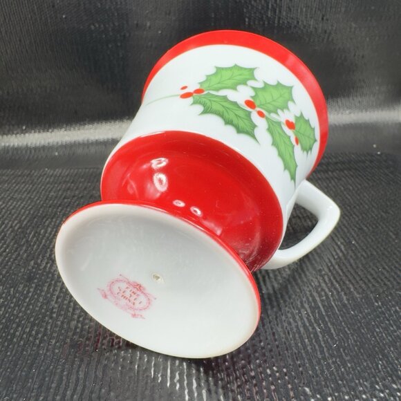 Seyei Christmas Holly Leaf Fine China Porcelain Pedestal Coffee Cups Mugs Set 2 - Picture 9 of 12